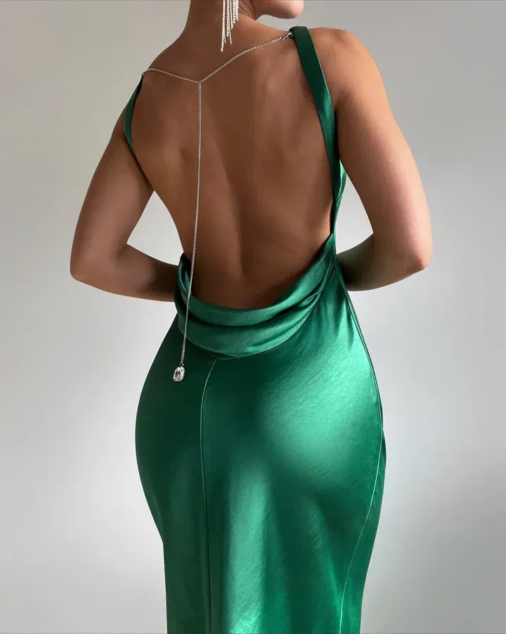 Modern Sheath/Column Boat Neck Sleeveless Satin Floor-Length Prom Dress