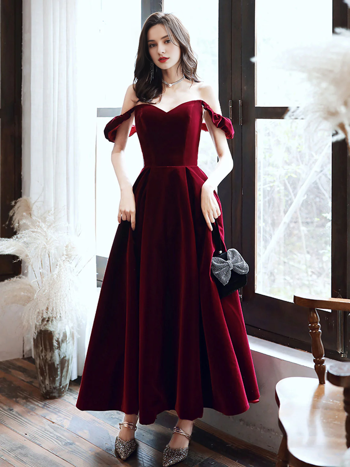 Off-the-Shoulder A-line Simple V Neck Velvet Tea Length Prom Dresses