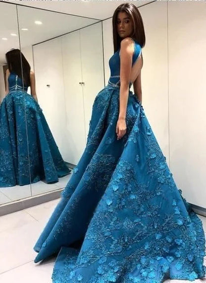 Formal Women's Dresses Vintage Lace Appliques Ball Gown Scoop Long Open Back with Pockets Prom Dresses Prom Dresses Stores