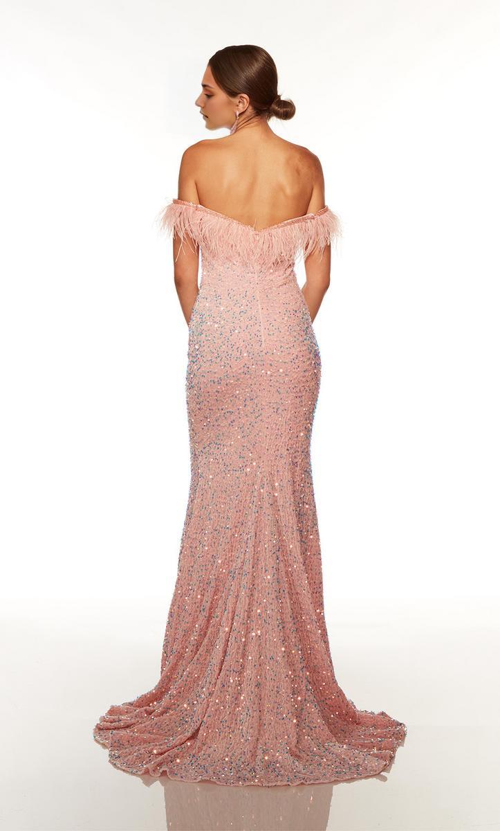 Dress Vintage Off the Shoulder Party Dress Evening Dress Sweep/Brush Train Sleeveless Feather Prom Dress