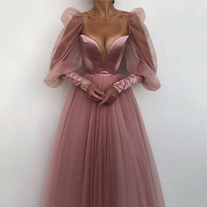 A-line Simple Long Sleeves Backless Party Dresses ﻿