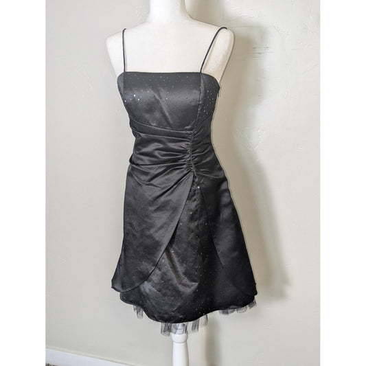 Pretty A-Line Spaghetti Strap Ruched Sequin Satin Black Short Mini Homecoming Dresses