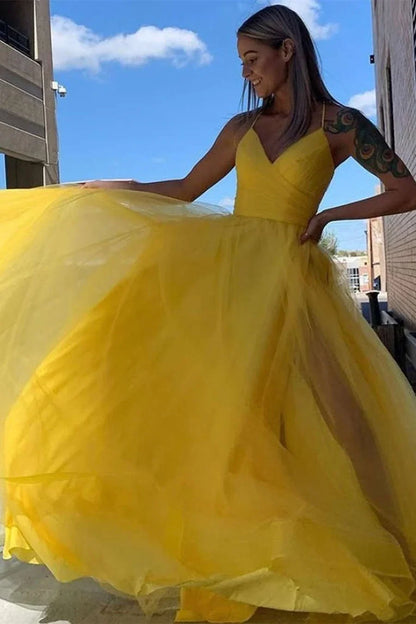 A-line Lace-Up Back Pleated Prom Dress ﻿