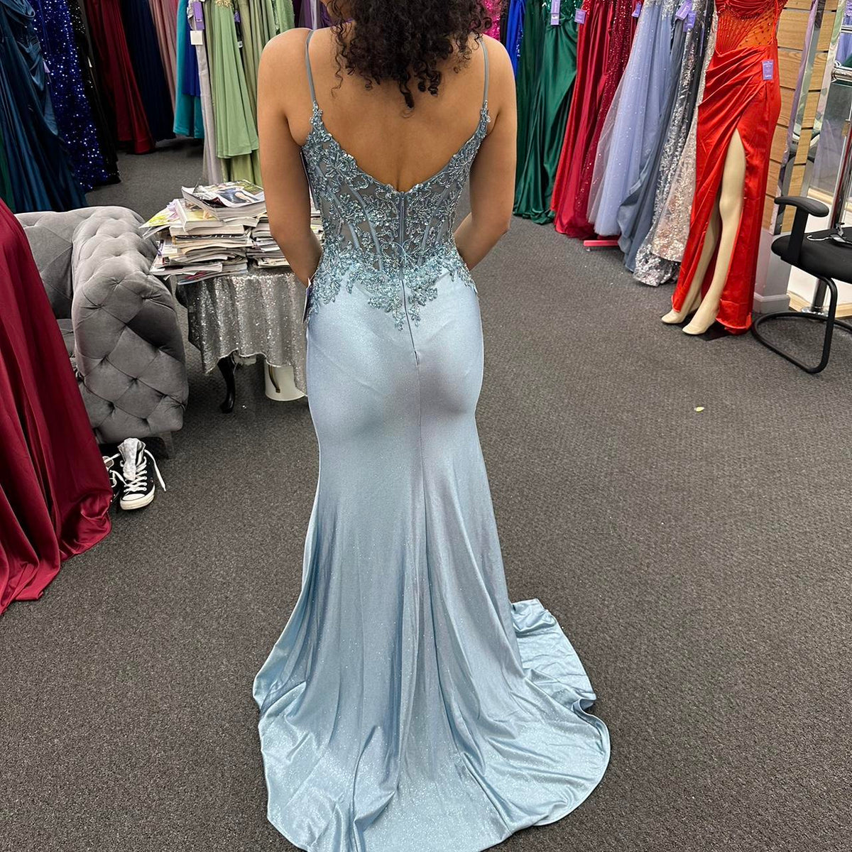 V Neck Mermaid Spaghetti Straps Floor Length Prom Dress With Appliques