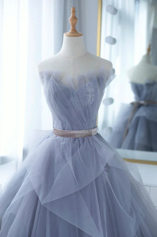 A-line Tulle Off-the-Shoulder Train Prom Dress With Applique