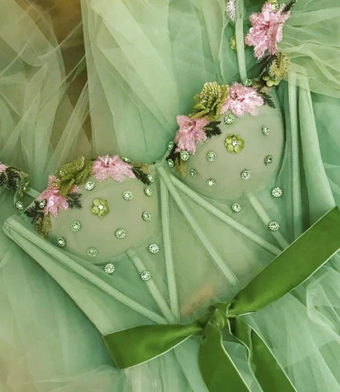 Tulle Flowers Sweetheart High Split Ruffle Prom Dresses