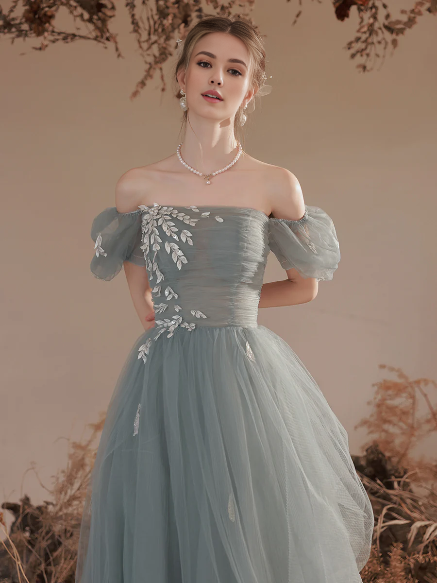 A-line Off-the-Shoulder Square Neckline Prom Dress ﻿