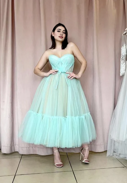 Off-the-Shoulder Tulle A-line Prom Dress