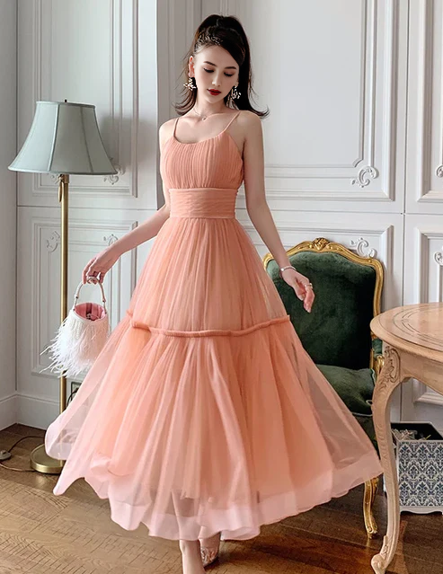 Elegant Spaghetti Straps Tulle Princess Prom Dress