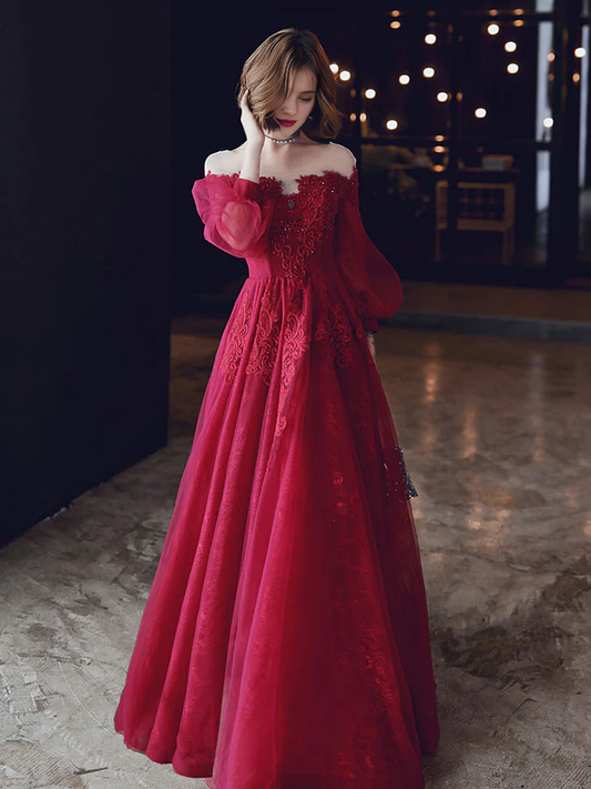A-line Tulle Lace Off-the-Shoulder Prom Dress With Applique