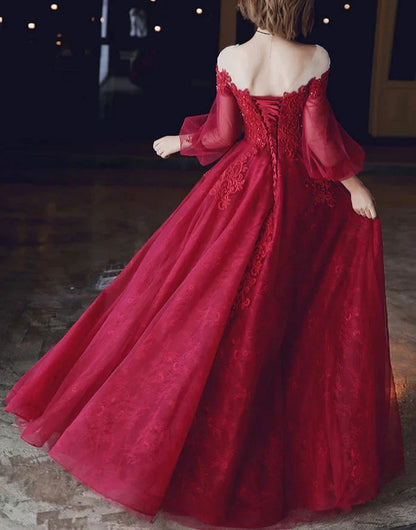 A-line Tulle Lace Off-the-Shoulder Prom Dress With Applique