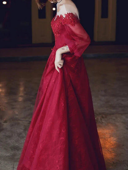 A-line Tulle Lace Off-the-Shoulder Prom Dress With Applique