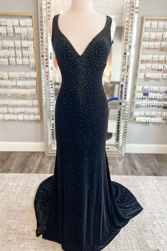 V-Neck Cutout Back Velvet Mermaid Prom Dress ﻿