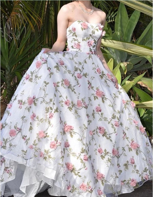 Off-the-Shoulder A-Line 3D Floral Lace Strapless Prom Dress