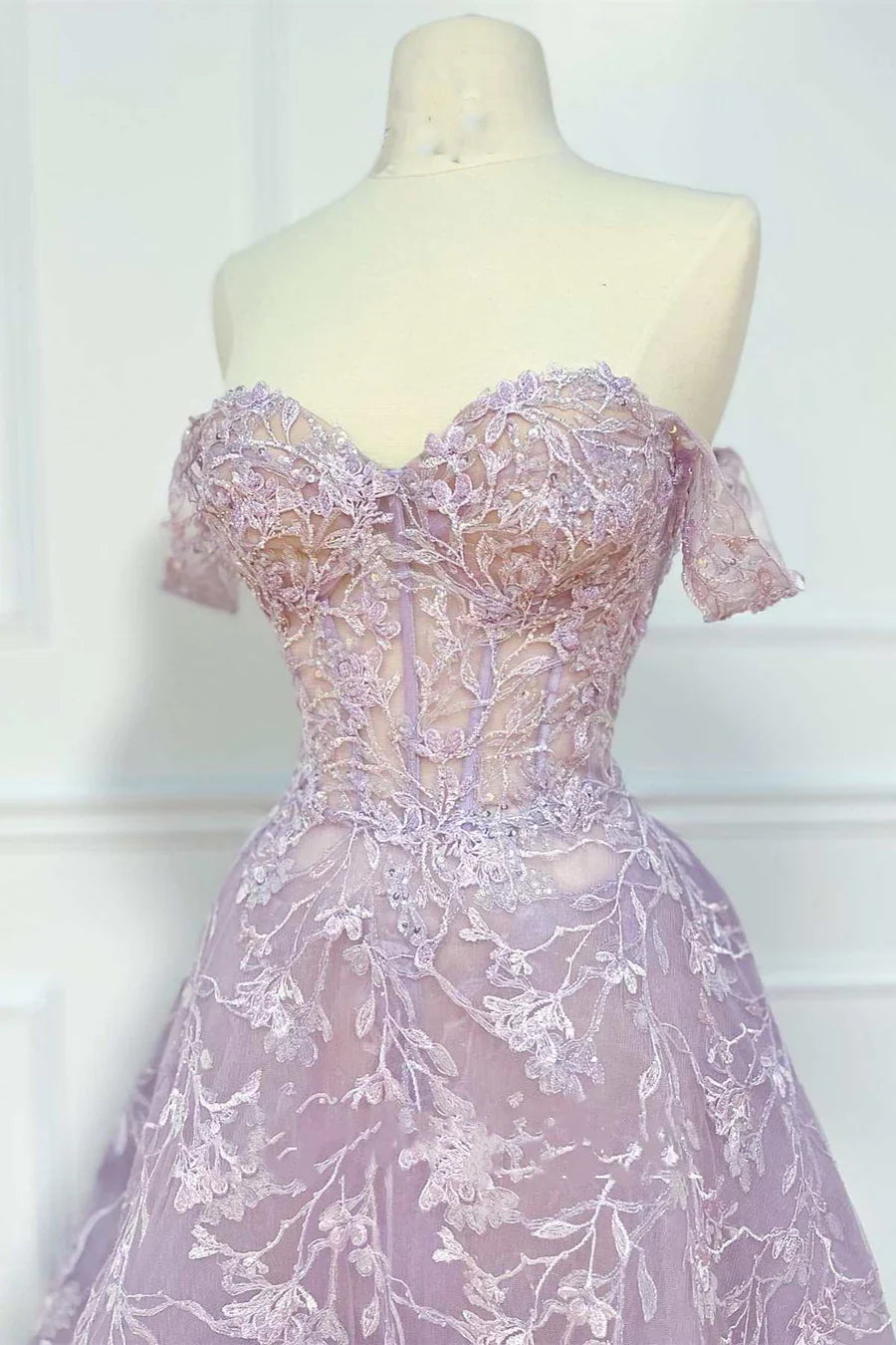 A-Line Off-the-Shoulder Floral Lace Prom Dress