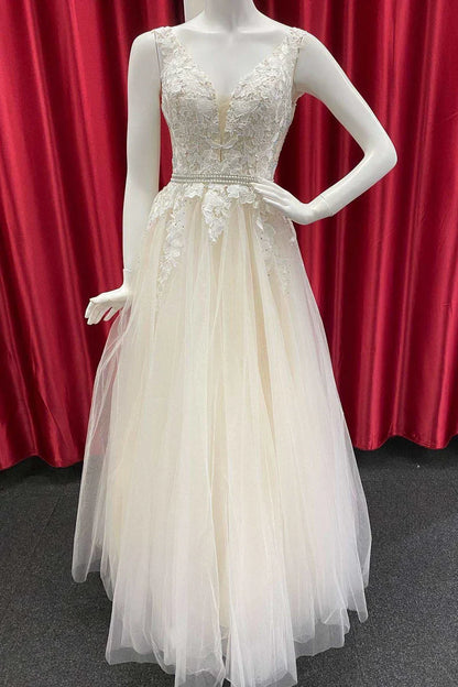 A-Line Open Back Tulle Applique Prom Dress