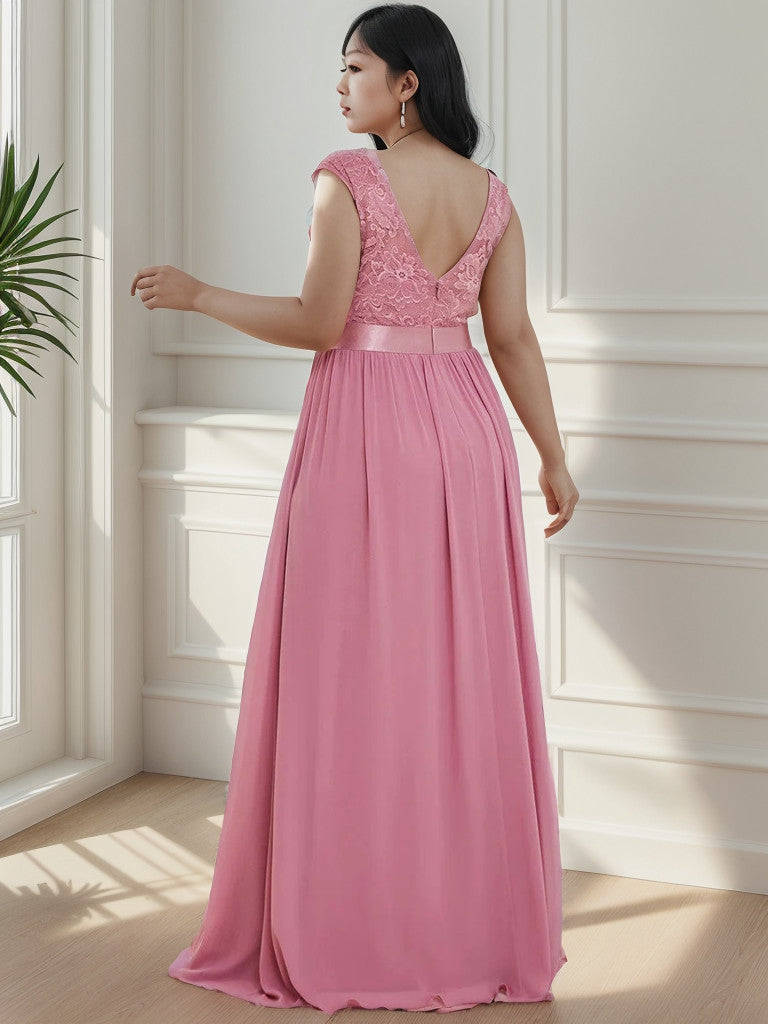 Plus Size Classic Round Neck V Back A-Line Chiffon Bridesmaid Dresses with Lace
