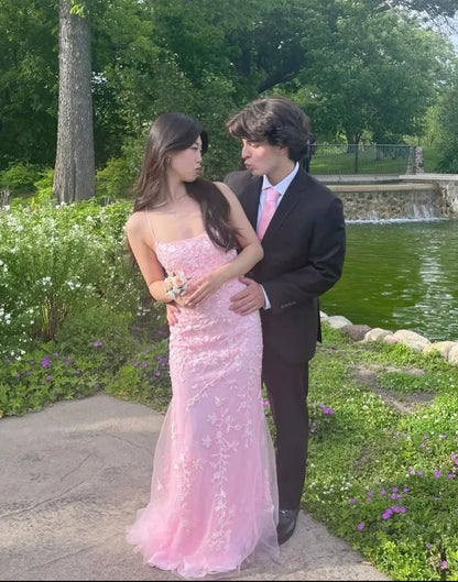 Romantic Mermaid Straight Neck Spaghetti Strap Lace Floor-Length Formal Evening Dress