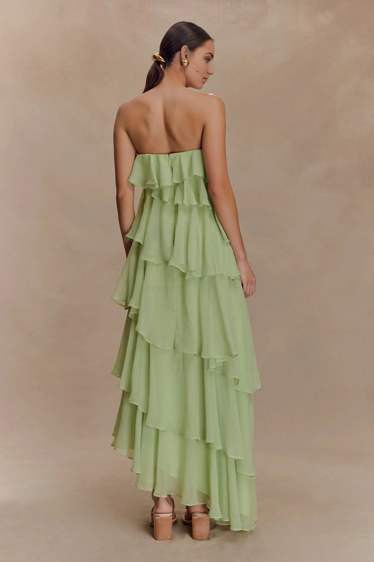 Ruffle Chiffon Affordable Strapless Prom Dresses Trendy Floor Length Ball Gowns Tiered Strapless Prom Clothes