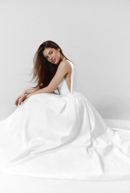 Satin Wedding Dress Open Back Wedding Dress A-Line Wedding Dress Ivory Bridal Gown Classic Sleeveless Wedding Dress With Train