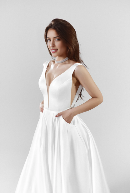 Satin Wedding Dress Open Back Wedding Dress A-Line Wedding Dress Ivory Bridal Gown Classic Sleeveless Wedding Dress With Train