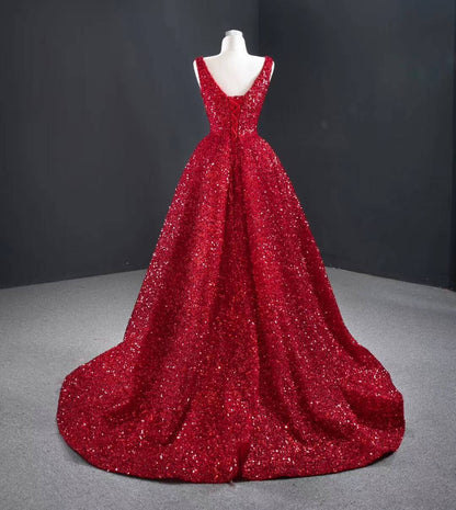 Sequins Asymmetrical Evening Dresses Sleeveless Deep V Neck With Train