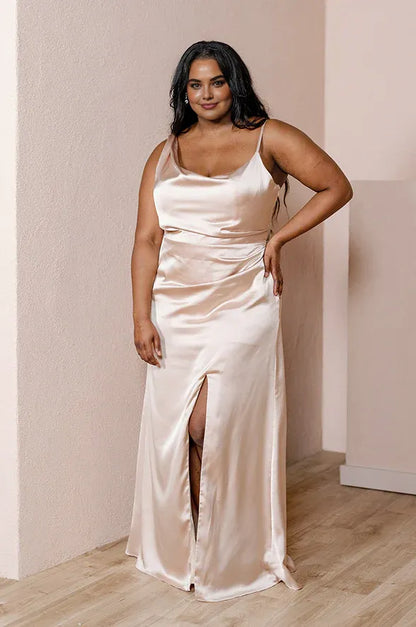 Chic Fitted Cowl Neck Sleeveless Satin Floor-Length Plus Size Prom Dress