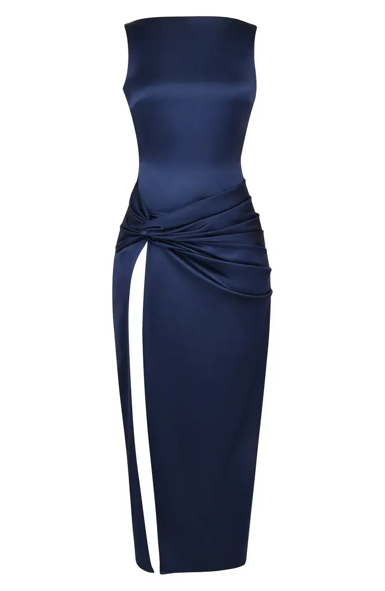Simple Fitted Jewel Neck Sleeveless Satin Floor-Length Prom Dress