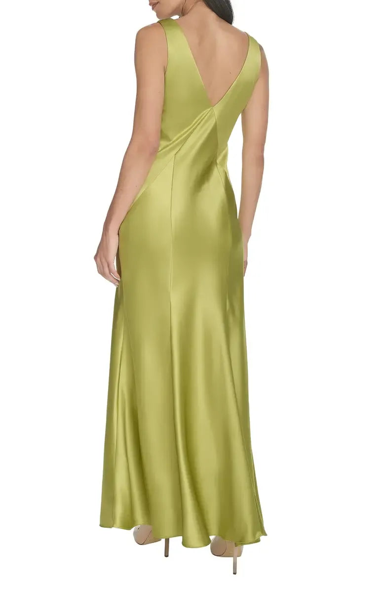 Simple Fitted V Neck Sleeveless Satin Floor-Length Prom Dress