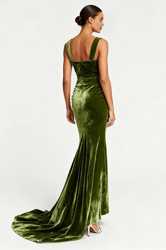 Simple Mermaid/Trumpet Square Neck Sleeveless Velvet Sweep/Brush Train Prom Dress
