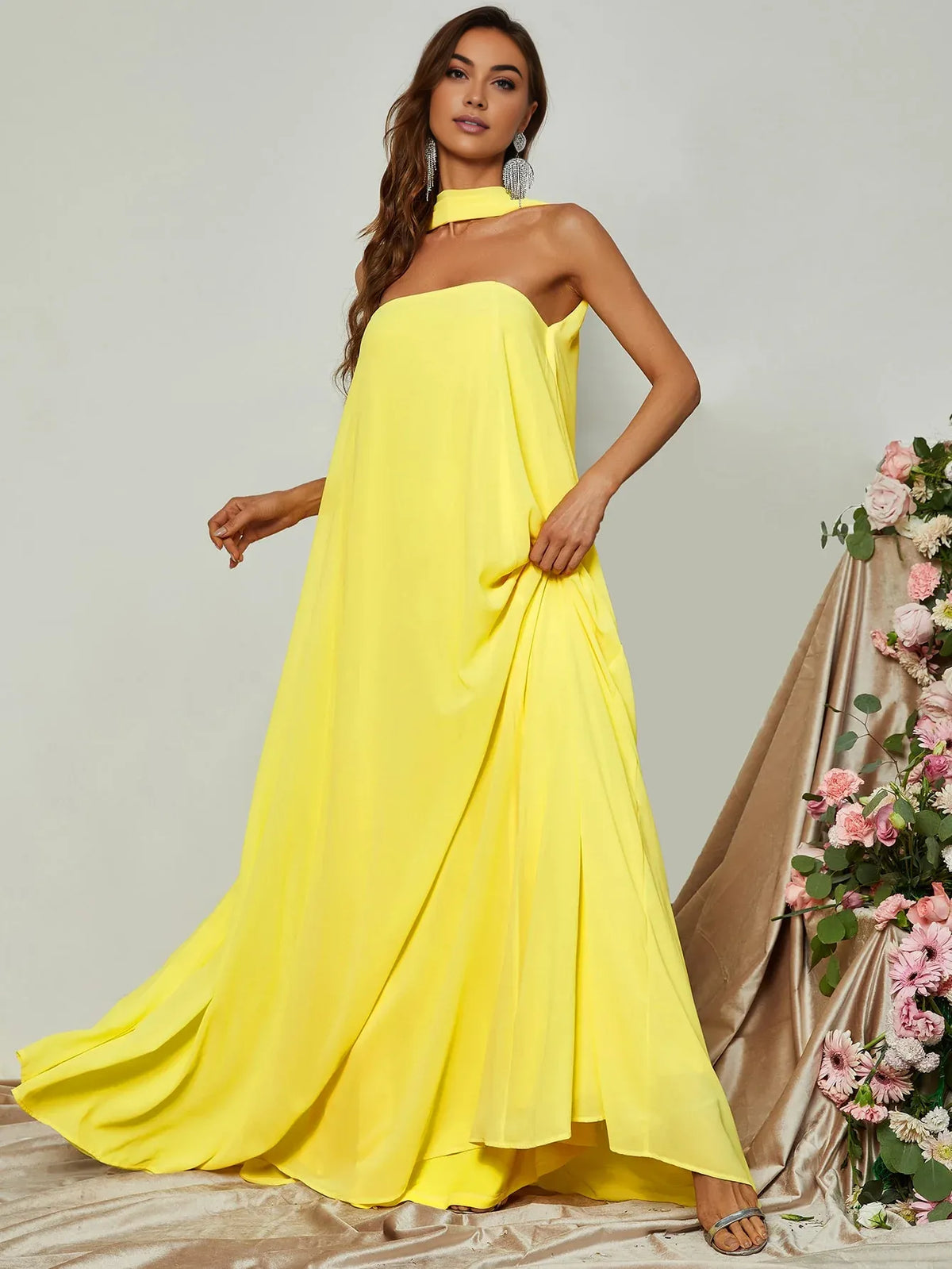 Simple Straight Tube Strapless Sleeveless Backless Sweep/Brush Train Prom Dress