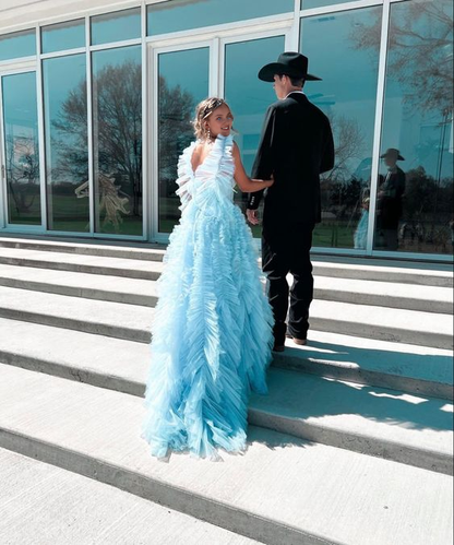 Sky Blue Ruffle Prom Dress Puffy Sleeveless Party Dresses With Train