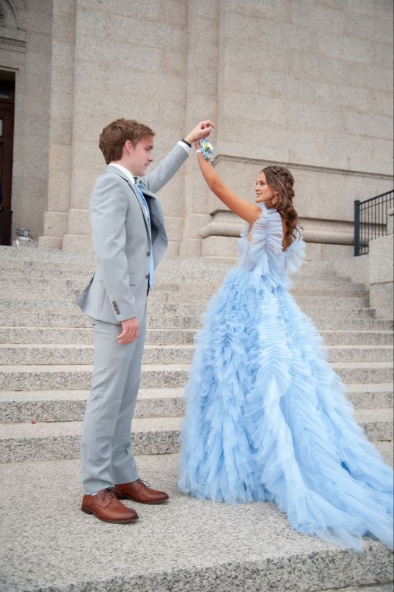 Sky Blue Ruffle Prom Dress Puffy Sleeveless Party Dresses With Train