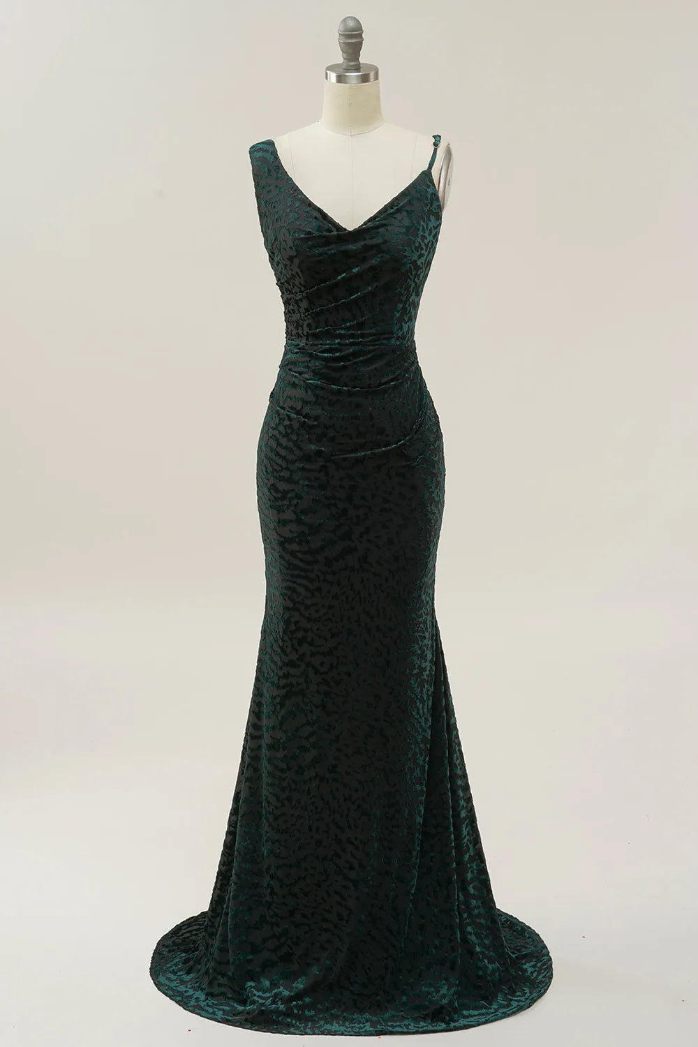 Sleeveless Backless Floor Length Mermaid V Neck Green Velvet Long Prom Dress