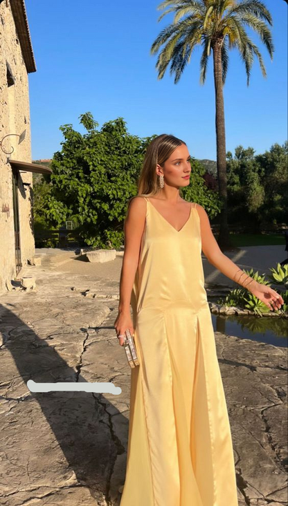 Sleeveless Sexy A line V Neckline Chiffon Yellow Backless Long Prom Dresses