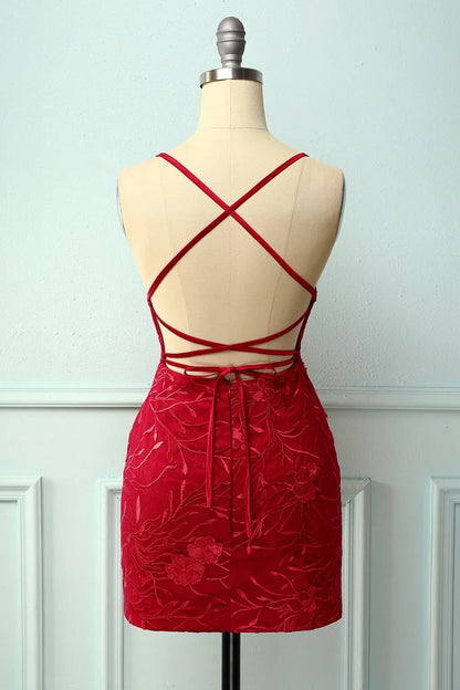 Spaghetti Straps Backless Tight Homecoming Dress with Appliques ﻿