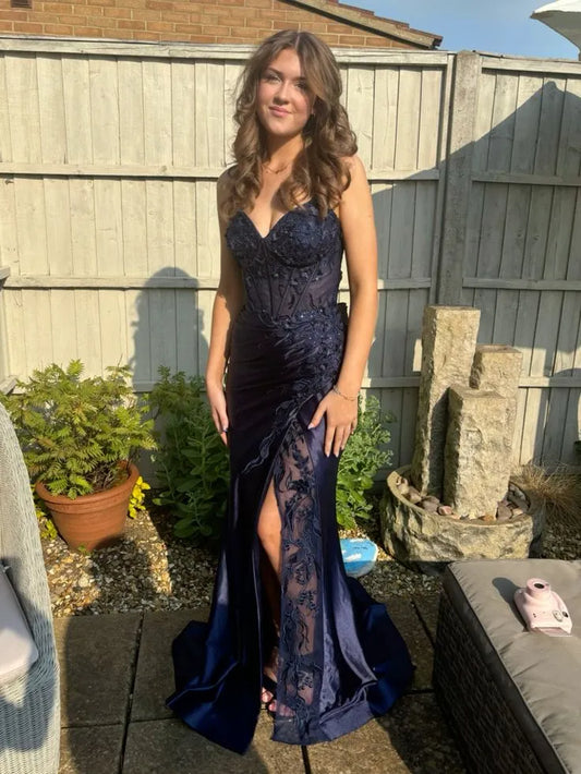 Striking Mermaid Strapless Sweetheart Lace-Up High-Slit Floor-Length Evening Gown