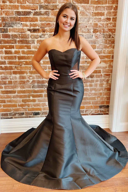 Trumpet Mermaid Strapless Train Prom Gown with Puff Sleeves