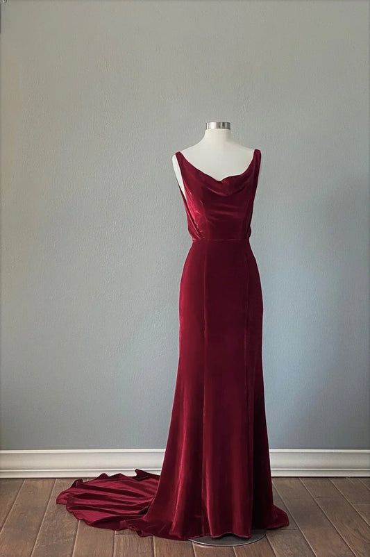 Formal Women's Dresses Burgundy Backless Velvet Long Prom Dress Formal Party Dress Prom Dress Stores