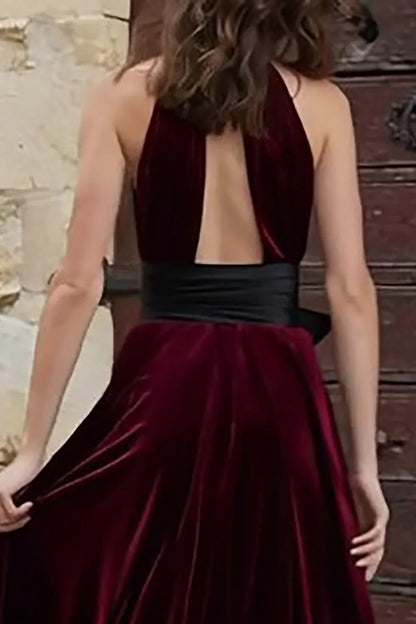 Vintage A-Line High Neck Sleeveless Velvet Sweep/Brush Train Prom Dress