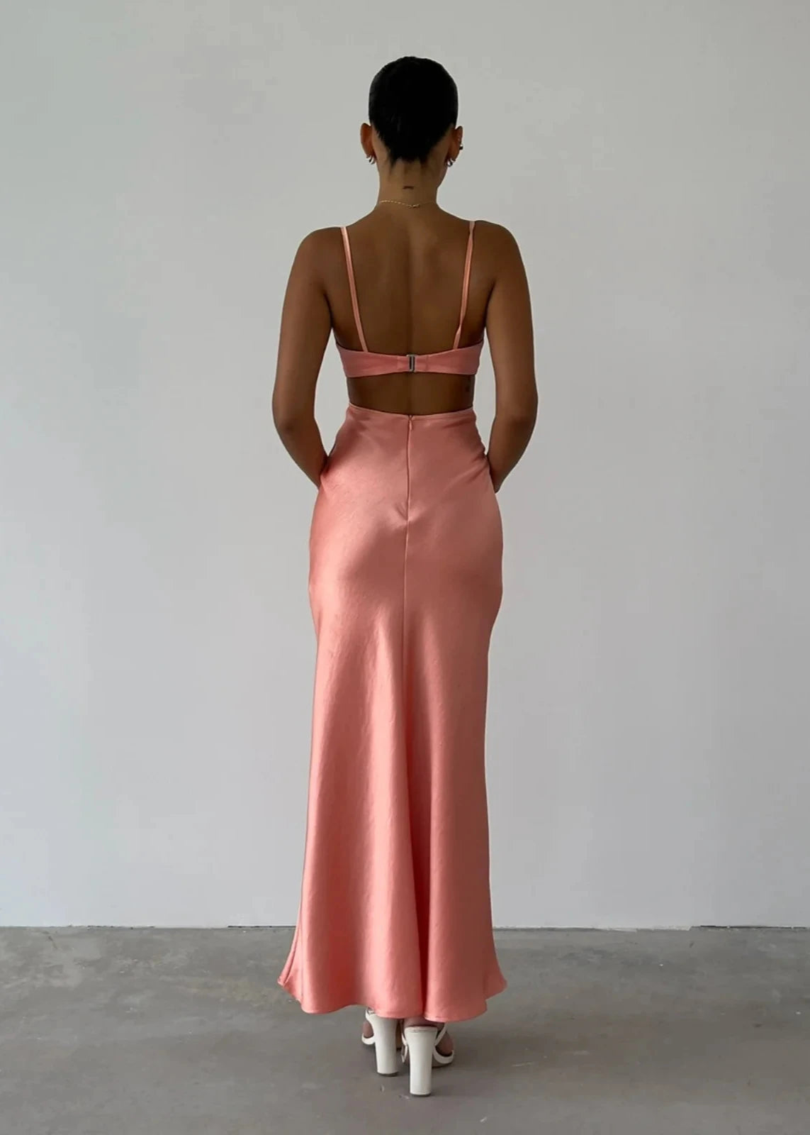 Dress Satin Cut Out Maxi Summer Dresses for Women Spaghetti Strap V-Neck Backless Wedding Guest Midi Dress Prom Dress