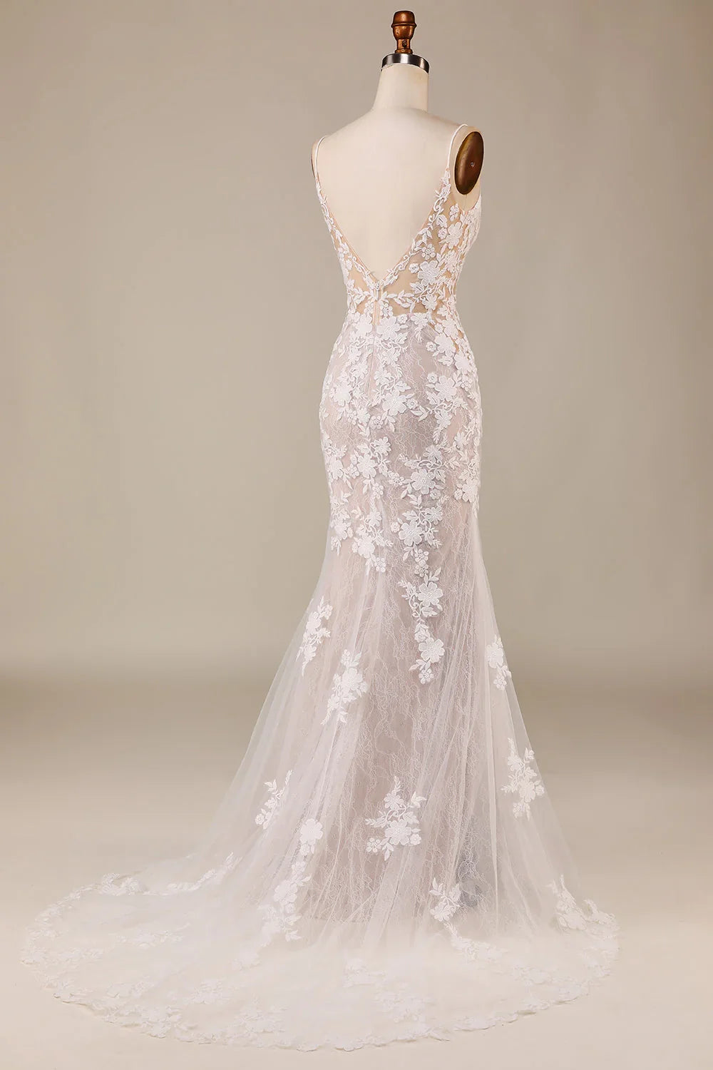 Charming Mermaid Spaghetti Straps Ivory Long Bridal Dress