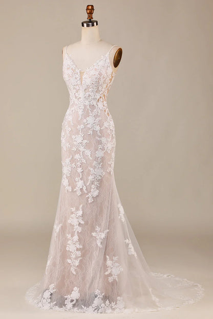 Charming Mermaid Spaghetti Straps Ivory Long Bridal Dress
