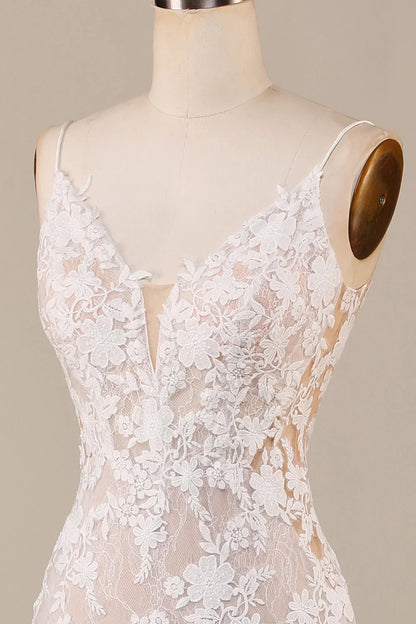Charming Mermaid Spaghetti Straps Ivory Long Bridal Dress