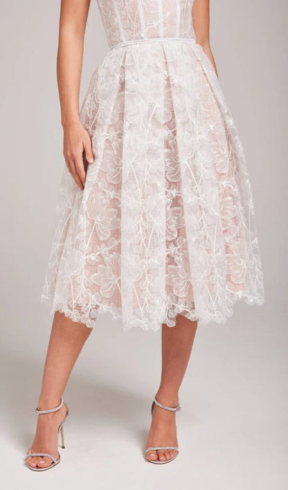 Off-the-Shoulder A-Line Strapless Waistband Lace Back Zipper Prom Dress