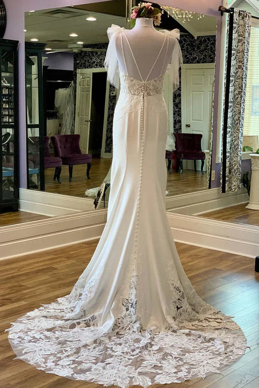 Lace Scoop Neck Backless Mermaid Long Wedding Gown