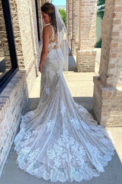 Lace V-Neck Mermaid Long Wedding Dress