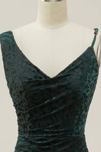 Mermaid V Neck Dark Green Velvet Long Prom Dress