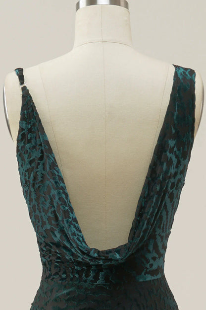 Mermaid V Neck Dark Green Velvet Long Prom Dress