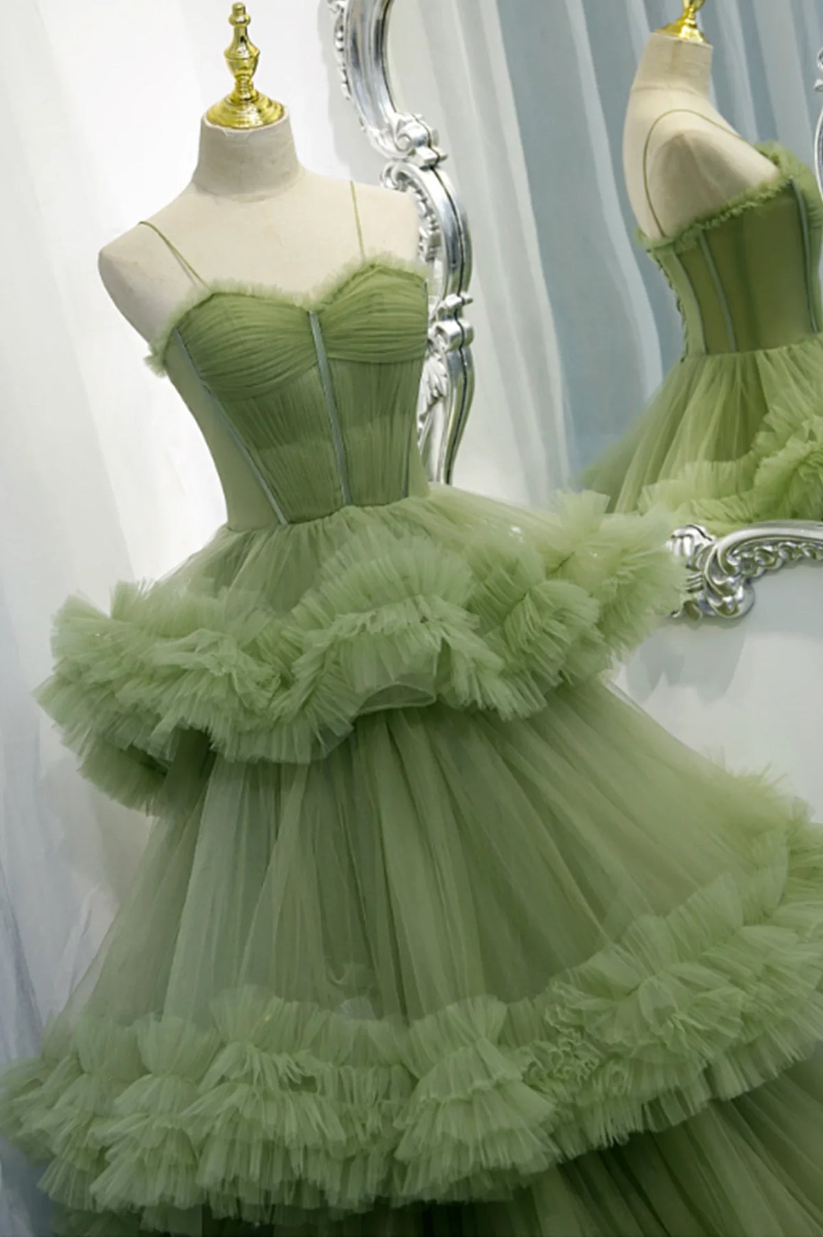 A-Line Formal Green Tulle Long Prom Dresses